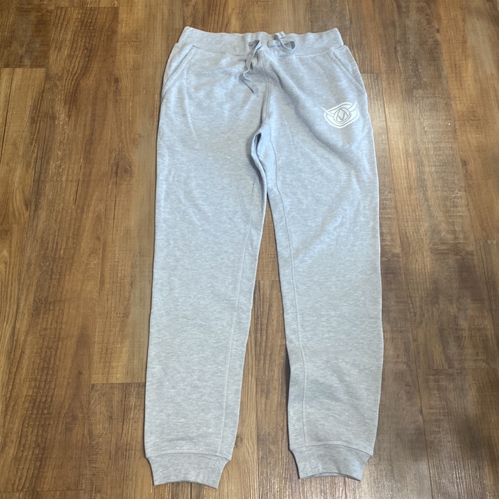 light gray sweatpants size XL